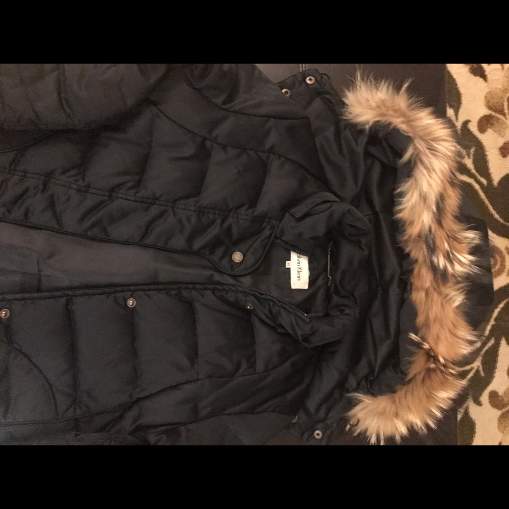 Calvin Klein short puffer fur hood XS